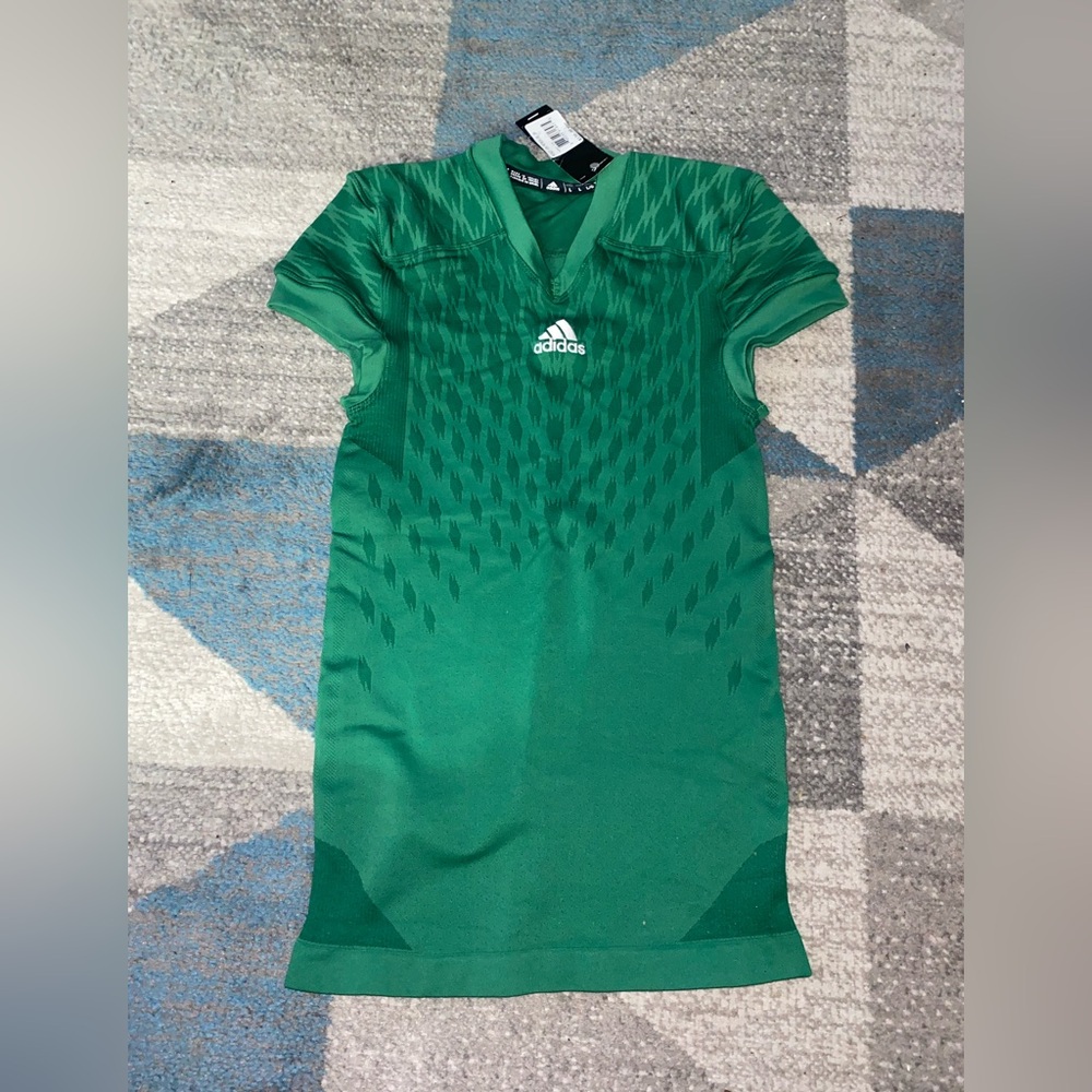 Adidas Men’s L underneath football jersey compression top